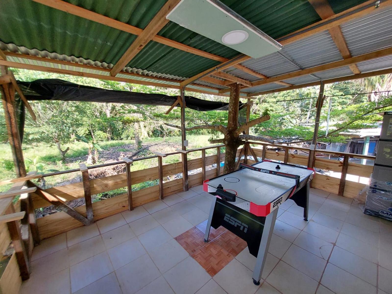 Residencia Las Brisas Griegas Quepos Extérieur photo